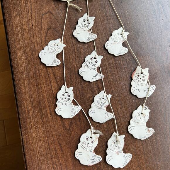 Pottery Clay Cat with 10 Kittens Wind Chimes Hanging 20" Long - Picture 4 of 6